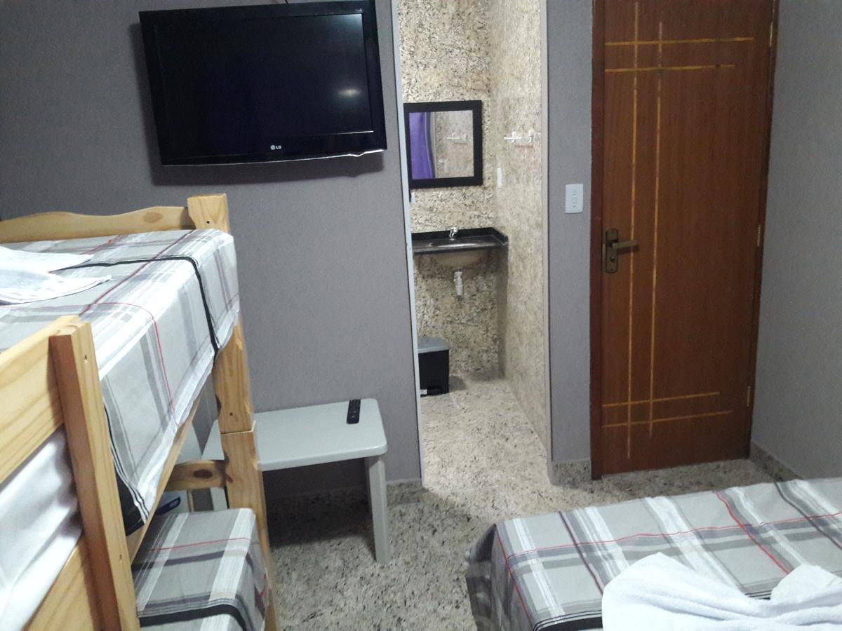 Hostel Falcao-Suites Privativas Com Ar Condicionado Rio das Ostras Zewnętrze zdjęcie